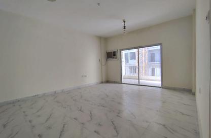 Apartment - 2 Bedrooms - 2 Bathrooms for rent in Al Sadd Road - Al Sadd - Doha
