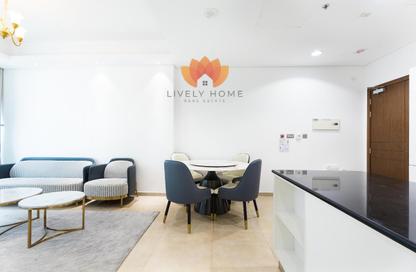 Apartment - 2 Bedrooms - 2 Bathrooms for rent in Marina Tower 21 - Marina District - Lusail