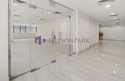 Office Space - Studio - 2 for rent in Ramada Commercial Building - Al Rawabi Street - Al Muntazah - Doha