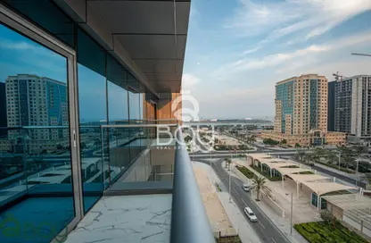 Apartment - 2 Bedrooms - 3 Bathrooms for sale in Marina Residences 195 - Marina District - Lusail