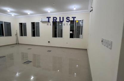 Shop - Studio - 4 for rent in Al Ain Compound 3 - Al Ain Compound - Ain Khaled - Doha