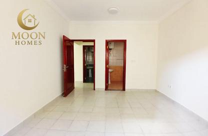 Apartment - 2 - 2 for rent in Umm Ghuwailina 4 - Umm Ghuwailina - Doha