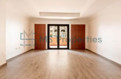Apartment - 2 Bedrooms - 3 Bathrooms for rent in East Porto Drive - Porto Arabia - The Pearl Island - Doha