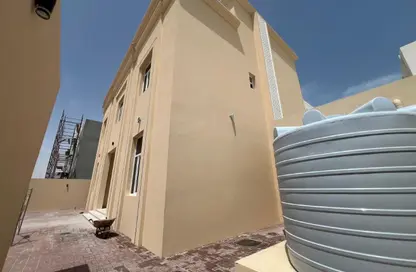 Villa - 7 Bedrooms - 7+ Bathrooms for sale in Umm Qarn - Al Daayen