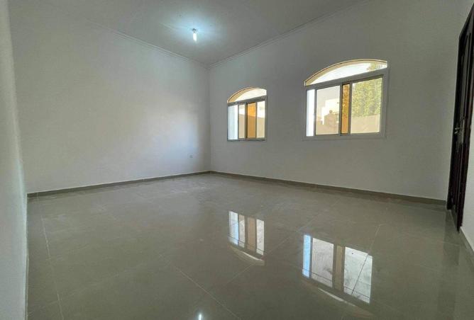 52224390 - Property Image 2