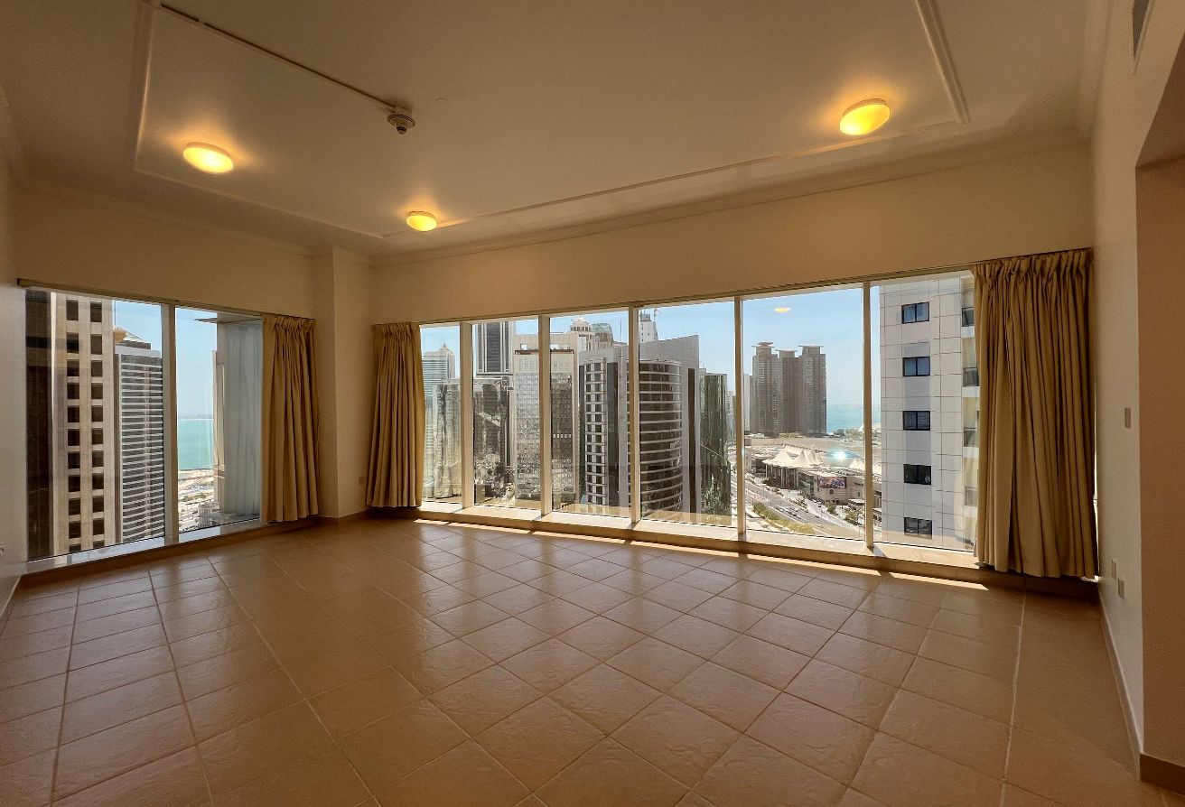 Bright 2BHK Sea View | Cooling Bill | West Bay