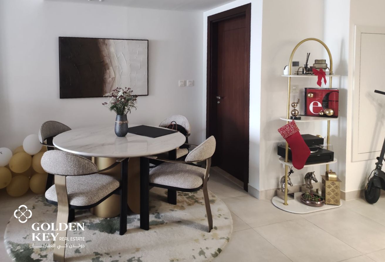 High-Floor 1BR | Panoramic Sea View – Viva Bahriya