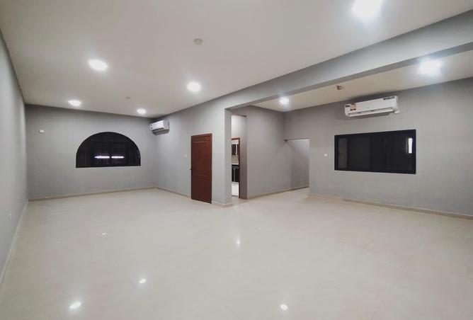 56927915 - Property Main Image