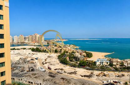 Apartment - 1 Bedroom - 2 Bathrooms for rent in East Porto Drive - Porto Arabia - The Pearl Island - Doha
