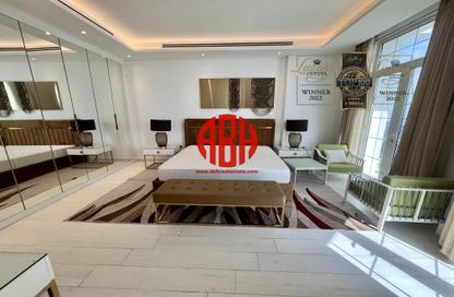 Apartment - 2 Bedrooms - 3 Bathrooms for rent in Floresta Gardens - Floresta Gardens - The Pearl Island - Doha