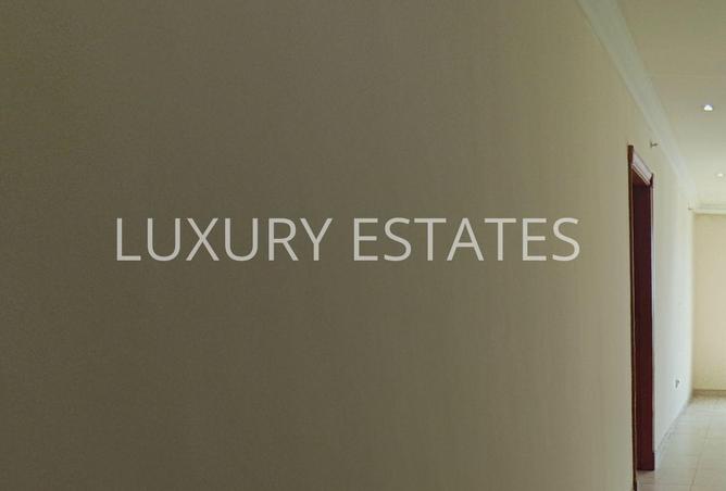 59943621 - Property Image 3