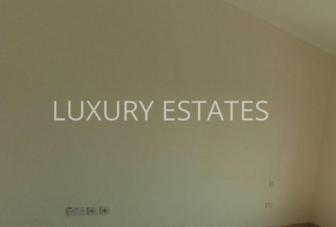 59943621 - Property Image 2