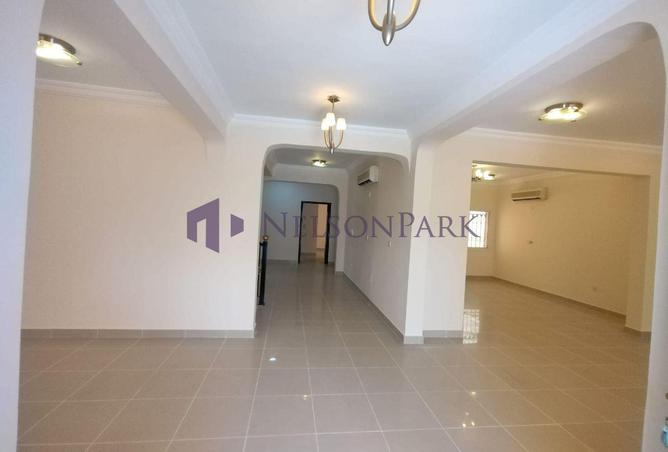 56823554 - Property Image 3