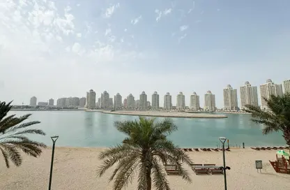 Apartment - 2 Bedrooms - 2 Bathrooms for rent in Viva West - Viva Bahriyah - The Pearl Island - Doha