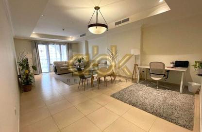 Apartment - 1 Bedroom - 2 Bathrooms for rent in East Porto Drive - Porto Arabia - The Pearl Island - Doha