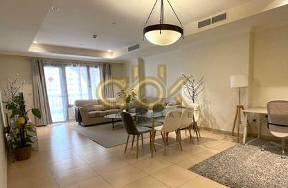 Apartment - 1 Bedroom - 2 Bathrooms for rent in East Porto Drive - Porto Arabia - The Pearl Island - Doha