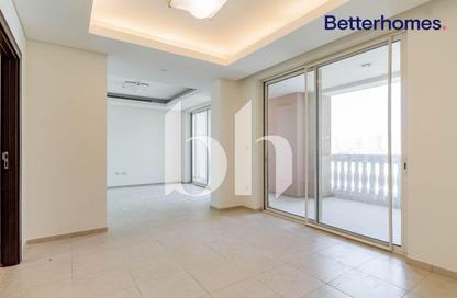 Apartment - 1 Bedroom - 2 Bathrooms for rent in Viva West - Viva Bahriyah - The Pearl Island - Doha