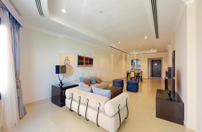 Apartment - 1 Bedroom - 3 Bathrooms for rent in West Porto Drive - Porto Arabia - The Pearl Island - Doha