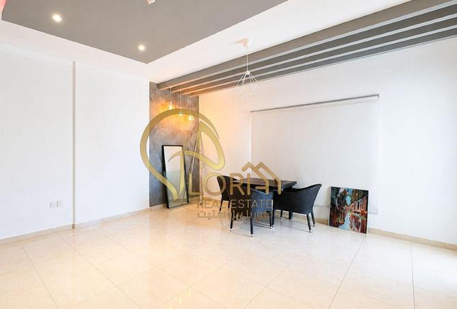 55680235 - Property Image 3