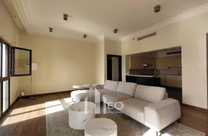 Apartment - 3 Bedrooms - 4 Bathrooms for rent in Qanat Quartier - The Pearl Island - Doha
