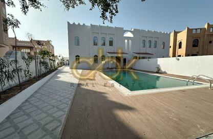 Villa - 5 Bedrooms - 6 Bathrooms for rent in West Bay Lagoon Villas - West Bay Lagoon - West Bay Lagoon - Doha