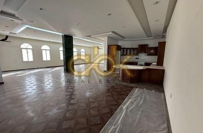 Villa - 5 Bedrooms - 6 Bathrooms for rent in West Bay Lagoon Villas - West Bay Lagoon - West Bay Lagoon - Doha