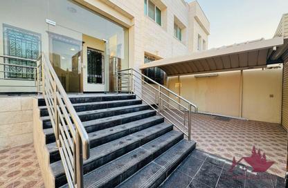 Villa - 7 Bedrooms - 7+ Bathrooms for rent in Al Kharaitiyat - Al Kharaitiyat - Umm Salal Mohammed