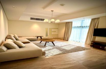 Apartment - 2 Bedrooms - 2 Bathrooms for rent in Giardino Gardens - Giardino Villas - The Pearl Island - Doha