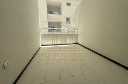 Apartment - 3 Bedrooms - 3 Bathrooms for rent in Al Sadd Road - Al Sadd - Doha Apartment - 3 Bedrooms - 3 Bathrooms for rent in Al Sadd Road - Al Sadd - Doha