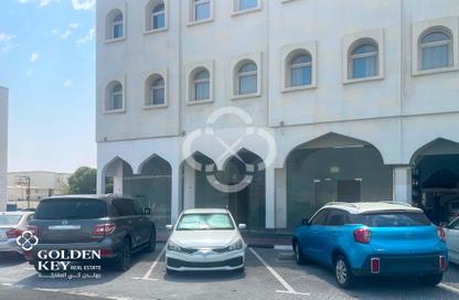 Shop - Studio - 1 for rent in Al Munithir Bin Amr Street - Madinat Khalifa - Doha Shop - Studio - 1 for rent in Al Munithir Bin Amr Street - Madinat Khalifa - Doha