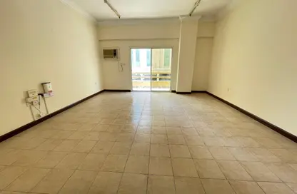 Apartment - 3 Bedrooms - 2 Bathrooms for rent in Najma street - Old Airport Road - Doha