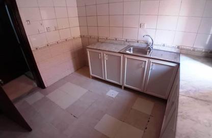 Apartment - 2 Bedrooms - 2 Bathrooms for rent in Madinat Khalifa South - Madinat Khalifa - Doha