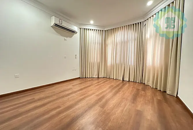 63187420 - Property Image 3