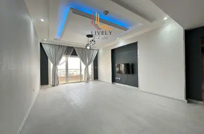 شقة - 2 غرف نوم - 4 حمامات للايجار في دارا - فوكس هيلز - الوسيل