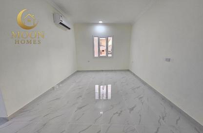 Apartment - 2 Bedrooms - 2 Bathrooms for rent in Old Airport Road - Old Airport Road - Doha