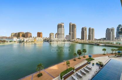 Apartment - 1 Bedroom - 2 Bathrooms for rent in Crystal Residence - Gewan Island - The Pearl Island - Doha
