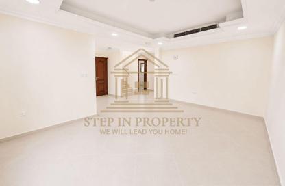 Compound - 5 - 5 for rent in Bab Al Rayyan - Muraikh - AlMuraikh - Doha