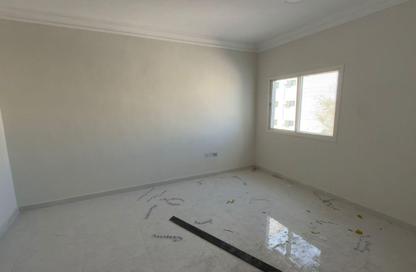 Apartment - 3 Bedrooms - 2 Bathrooms for rent in Fereej Abdul Aziz - Fereej Abdul Aziz - Doha