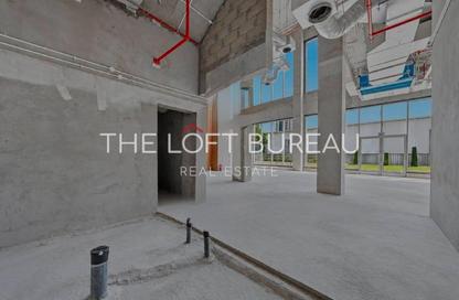 Shop - Studio - 2 for rent in West Bay Tower - West Bay - West Bay - Doha