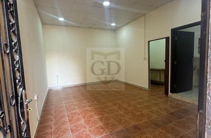 Apartment - Studio - 1 Bathroom for rent in Ain Khaled - Doha
