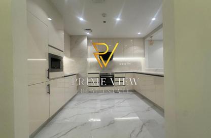 Apartment - 1 Bedroom - 2 Bathrooms for rent in East Porto Drive - Porto Arabia - The Pearl Island - Doha