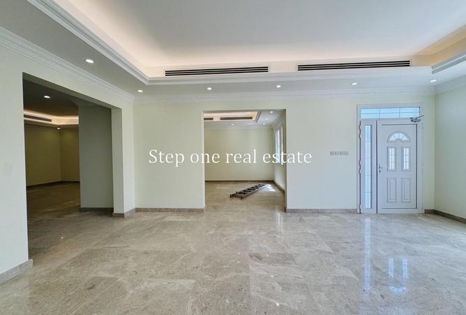 60554906 - Property Image 2