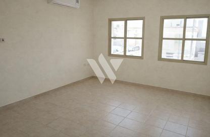 Villa - 5 Bedrooms - 5 Bathrooms for rent in Ain Khaled Villas - Ain Khaled - Doha