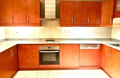 Apartment - 1 Bedroom - 2 Bathrooms for rent in East Porto Drive - Porto Arabia - The Pearl Island - Doha