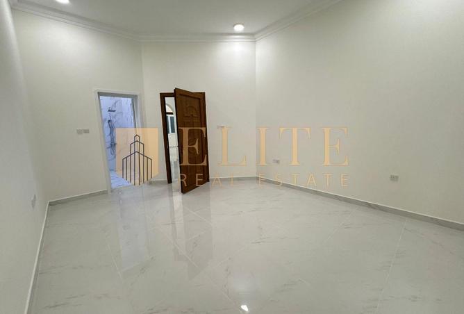 53570743 - صورة العقار 3