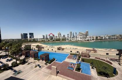 Townhouse - 3 Bedrooms - 5 Bathrooms for rent in Abraj Bay - Abraj Quartiers - The Pearl Island - Doha