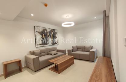 Apartment - 2 Bedrooms - 4 Bathrooms for rent in Corniche Road - Corniche Road - Doha