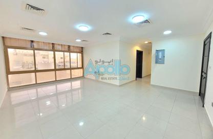 Apartment - 3 Bedrooms - 3 Bathrooms for rent in Al Sadd Road - Al Sadd - Doha