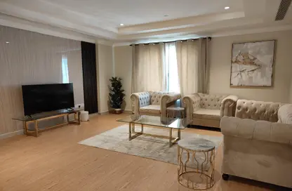 Apartment - 1 Bedroom - 2 Bathrooms for sale in Porto Arabia - The Pearl Island - Doha