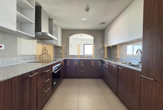 53330728 - Property Image 3